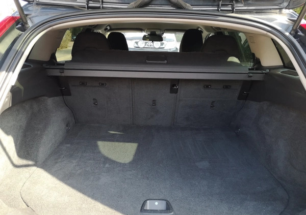 Volvo V60 cena 48000 przebieg: 173000, rok produkcji 2014 z Warszawa małe 79